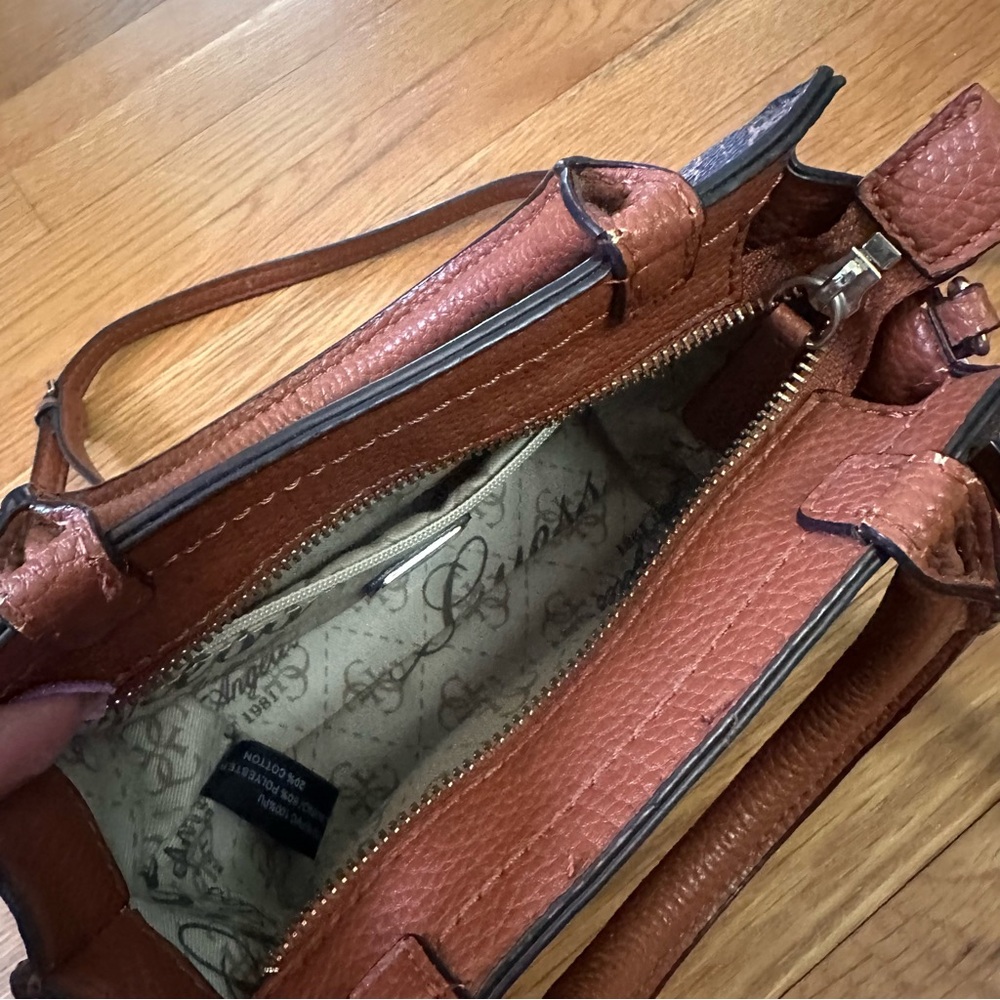 GUESS Black and Brown Women's Bag - Picture 6 of 8